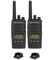 Set van 2 Motorola XT460 IP55 PMR446 Portofoon met display en tafellader 