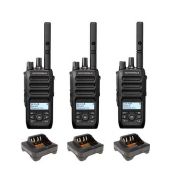 Set van 3 Motorola R5 UHF DMR IP67 LKP 5 Watt met tafellader 