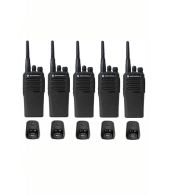 Set van 5 Motorola DP1400 UHF Analoog IP54 5Watt met tafellader